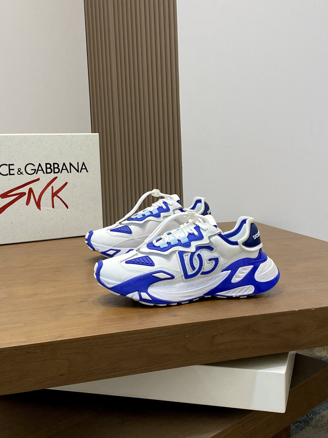 olce & Gabbana shoe